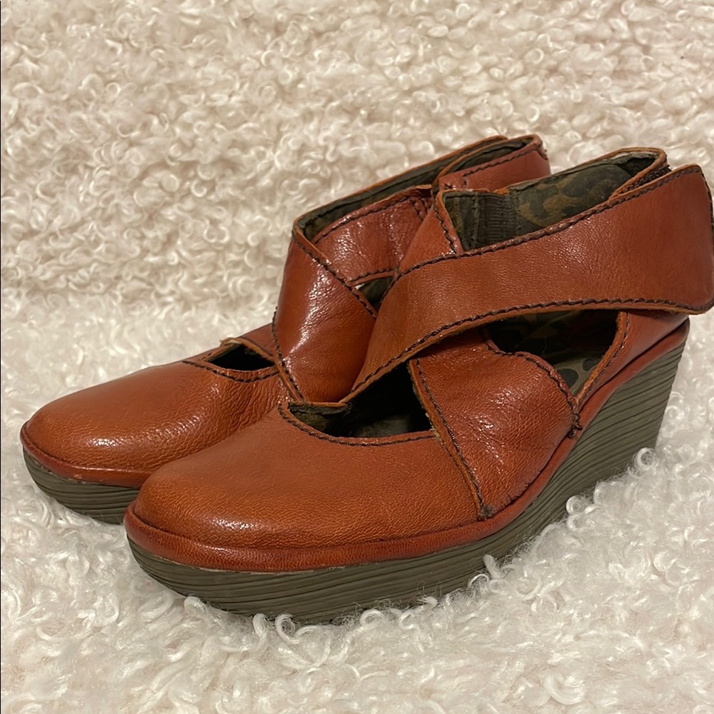 Fly London Women's Brown/Orange Wedge Shoes
